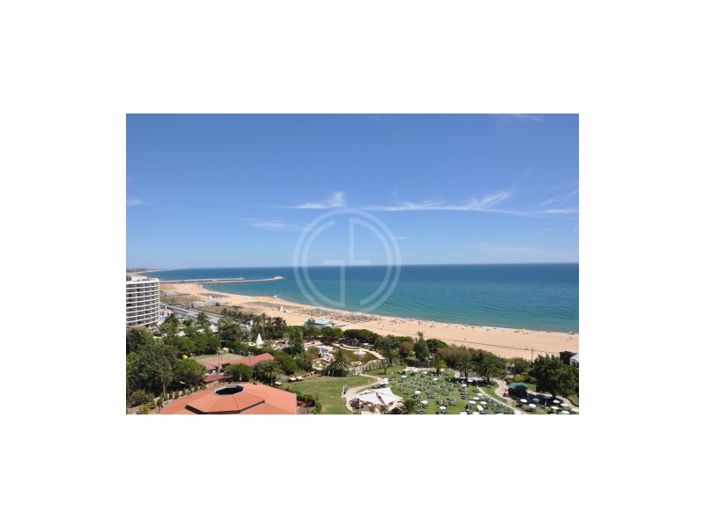 Image No.19-3 Bed House for sale