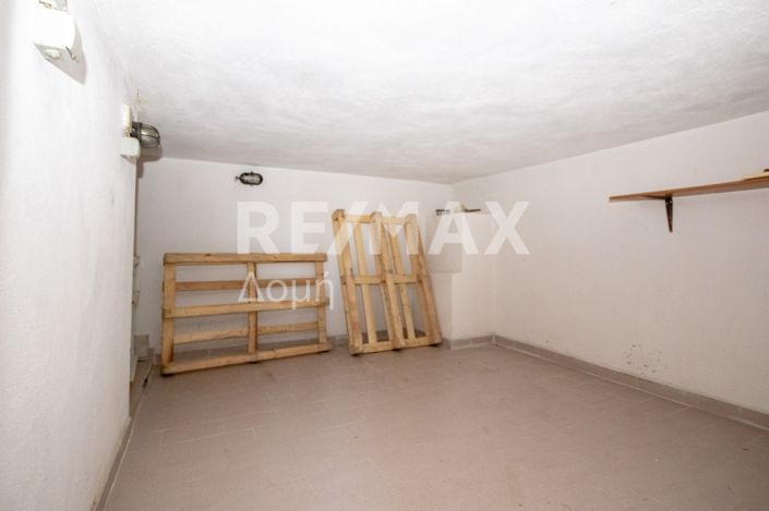 Image No.33-4 Bed Property for sale