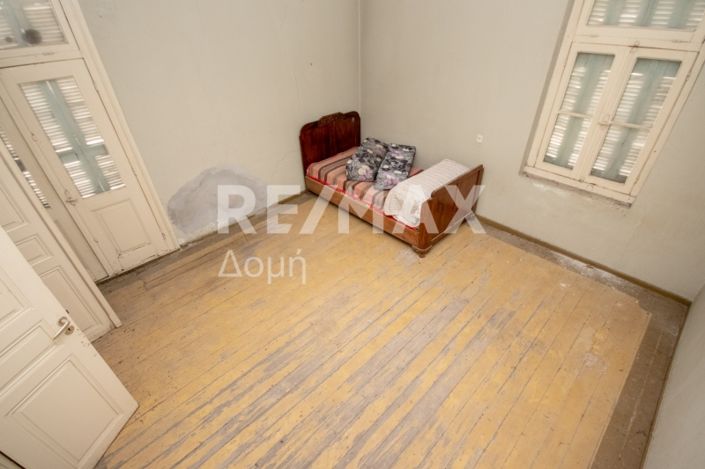 Image No.30-House for sale