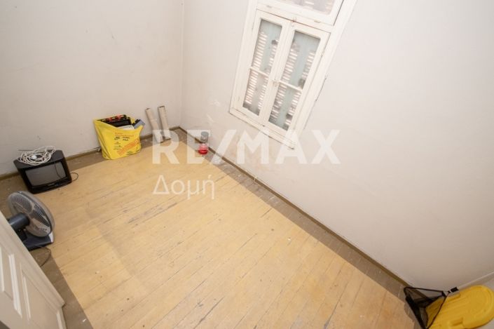 Image No.35-House for sale