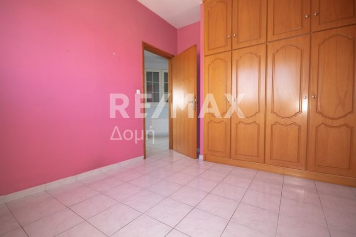 Image No.14-3 Bed Maisonette for sale