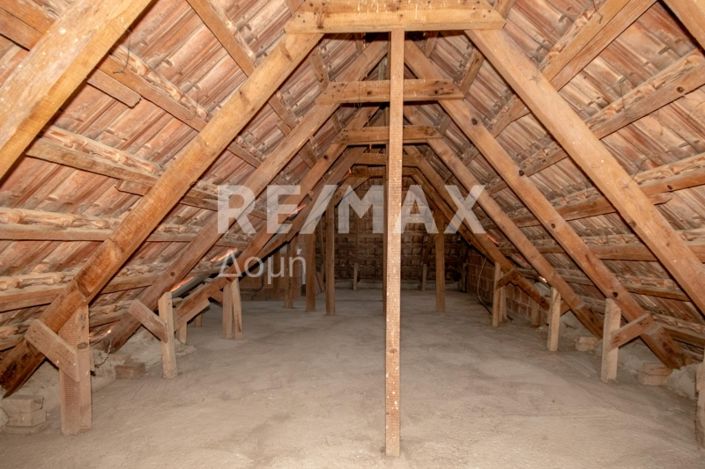 Image No.20-3 Bed Maisonette for sale