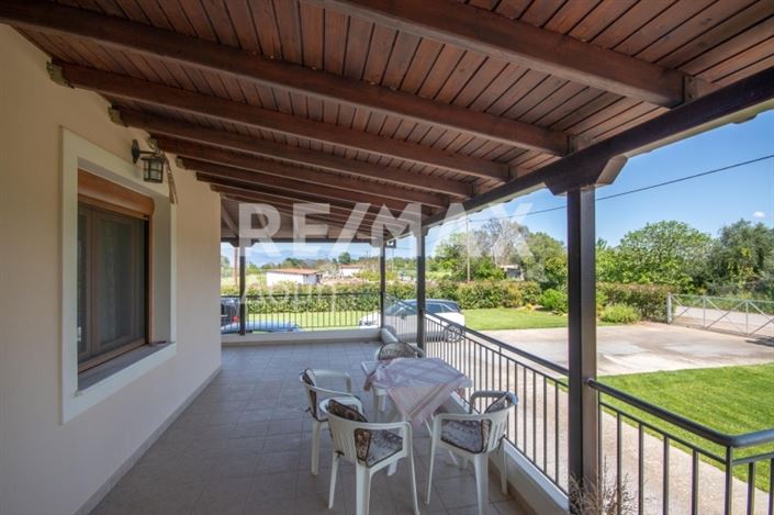 Image No.18-2 Bed House for sale