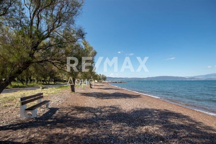 Image No.25-2 Bed House for sale