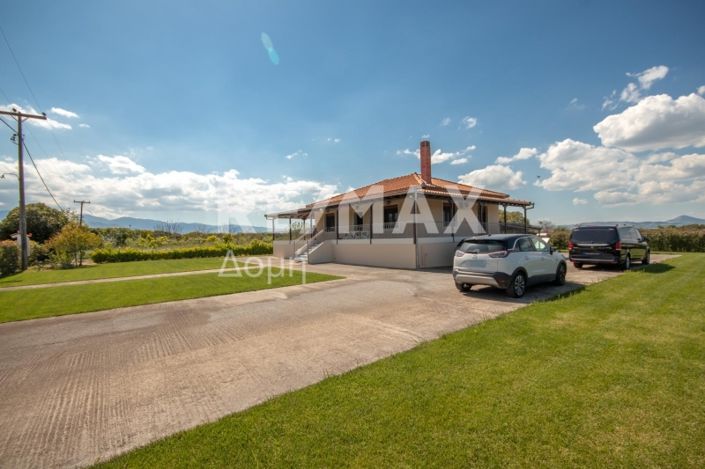 Image No.27-2 Bed House for sale