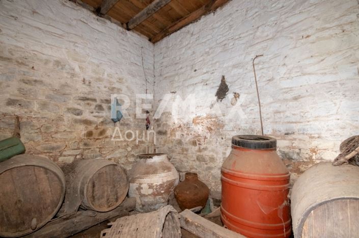 Image No.17-4 Bed Maisonette for sale