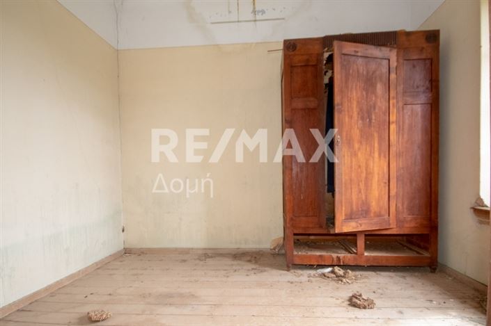 Image No.21-4 Bed Maisonette for sale