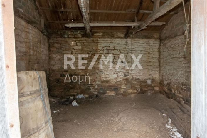 Image No.9-4 Bed Maisonette for sale