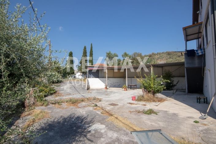 Image No.33-7 Bed Property for sale