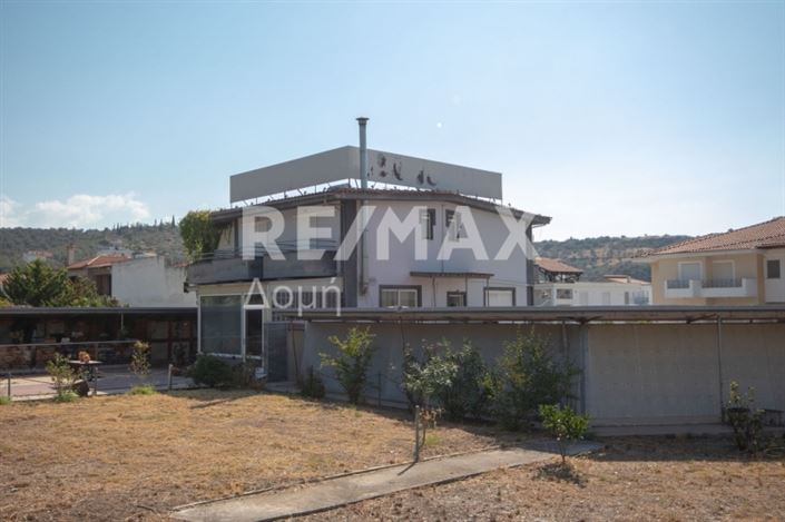 Image No.3-7 Bed Property for sale