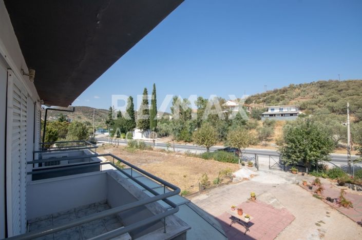 Image No.41-7 Bed Property for sale