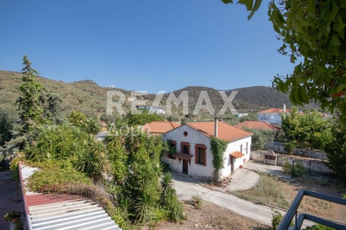 Image No.42-7 Bed Property for sale