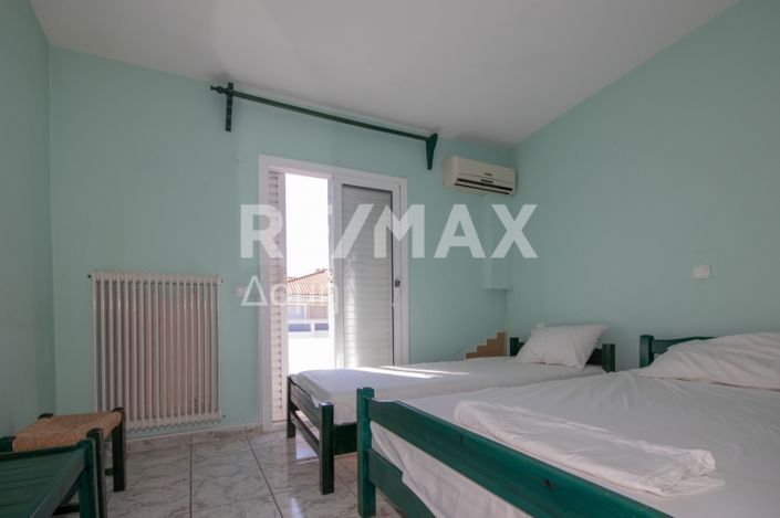 Image No.47-7 Bed Property for sale