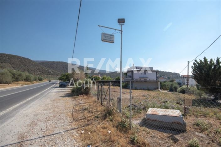 Image No.8-7 Bed Property for sale