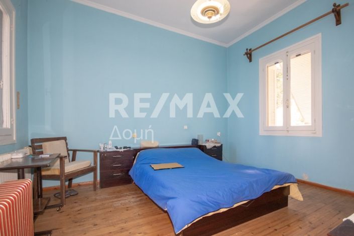 Image No.13-4 Bed Property for sale