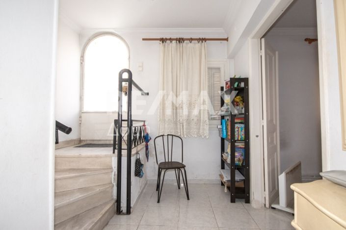 Image No.32-4 Bed Property for sale