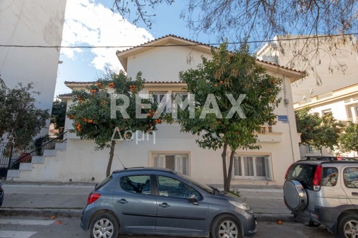 Image No.43-4 Bed Property for sale