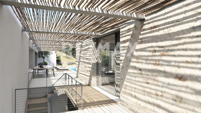 Image No.8-5 Bed Villa for sale