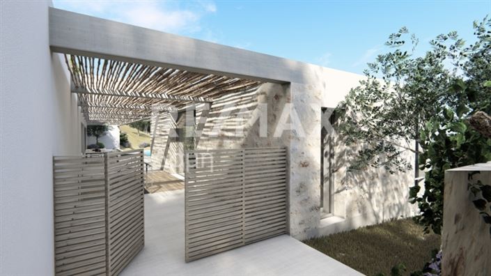 Image No.9-20 Bed Villa for sale