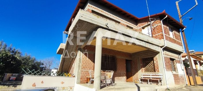 Image No.22-5 Bed Property for sale