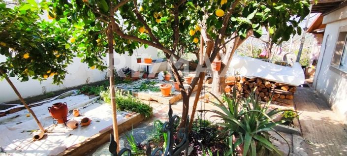 Image No.33-5 Bed Property for sale