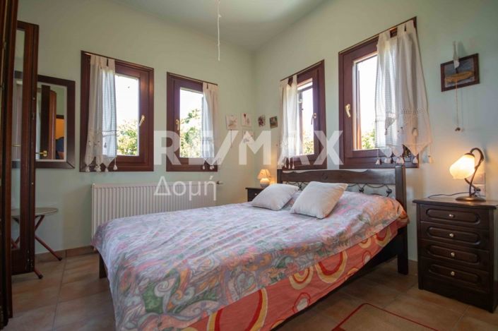 Image No.16-4 Bed Property for sale