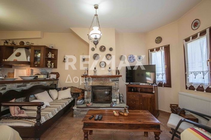 Image No.9-4 Bed Property for sale