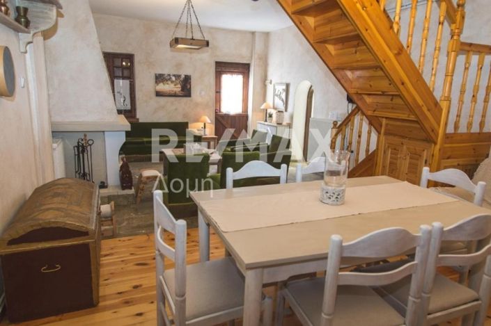 Image No.11-2 Bed House for sale