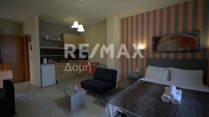 Image No.20-13 Bed Property for sale