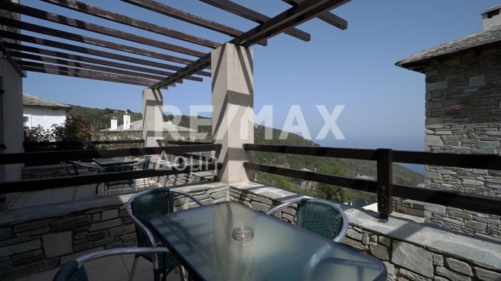 Image No.23-13 Bed Property for sale