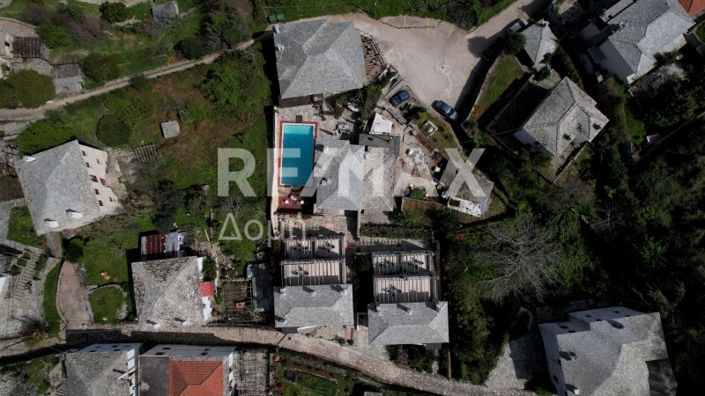 Image No.27-13 Bed Property for sale