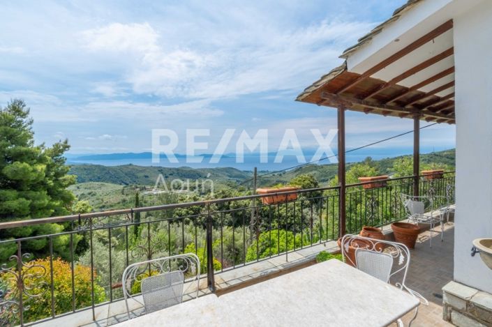 Image No.6-3 Bed Property for sale