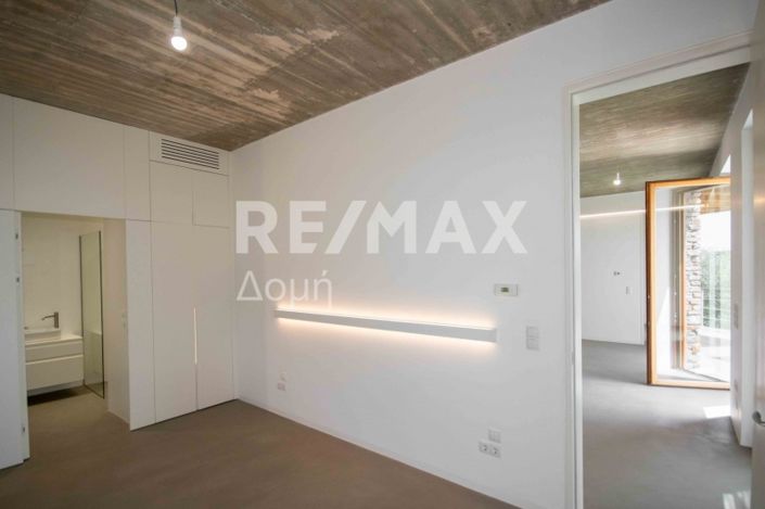 Image No.50-2 Bed House for sale