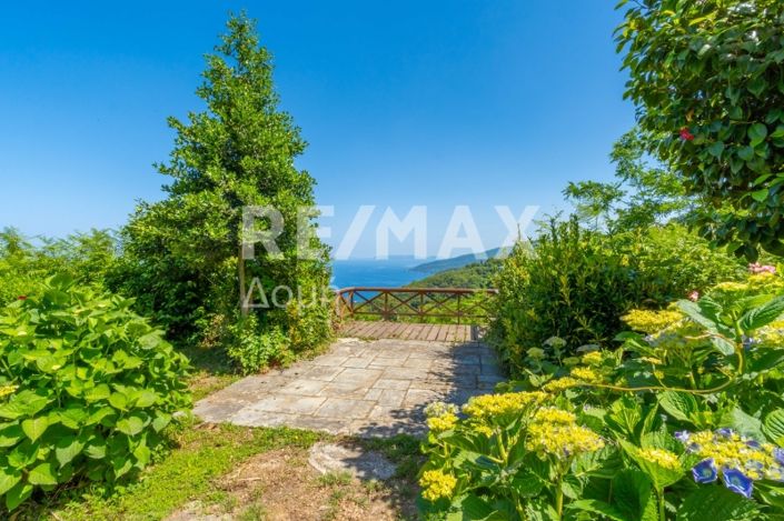 Image No.49-5 Bed Property for sale