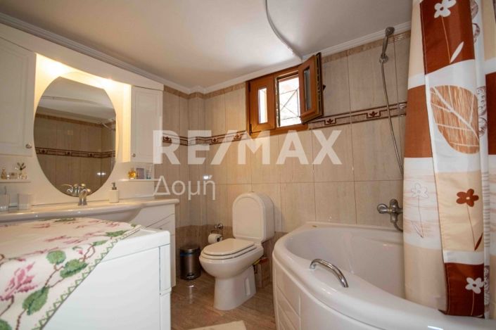 Image No.30-3 Bed House for sale
