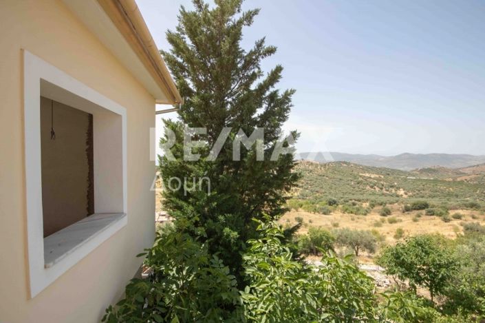 Image No.49-3 Bed House for sale