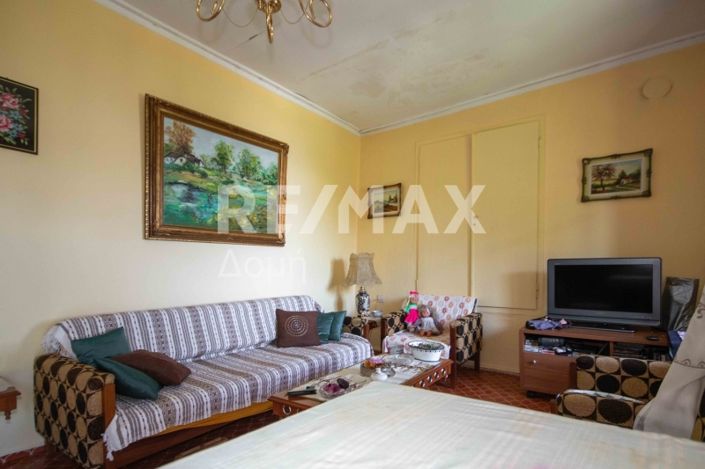 Image No.25-3 Bed Property for sale