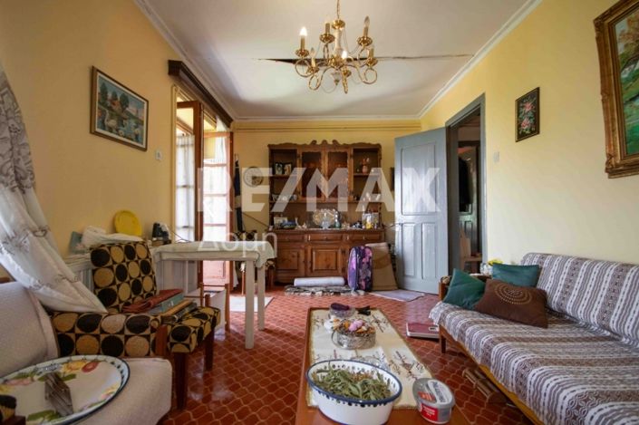 Image No.26-3 Bed Property for sale