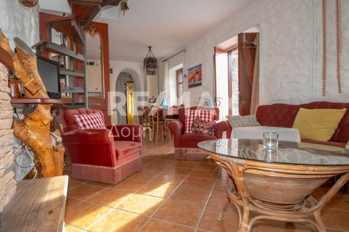 Image No.17-3 Bed House for sale