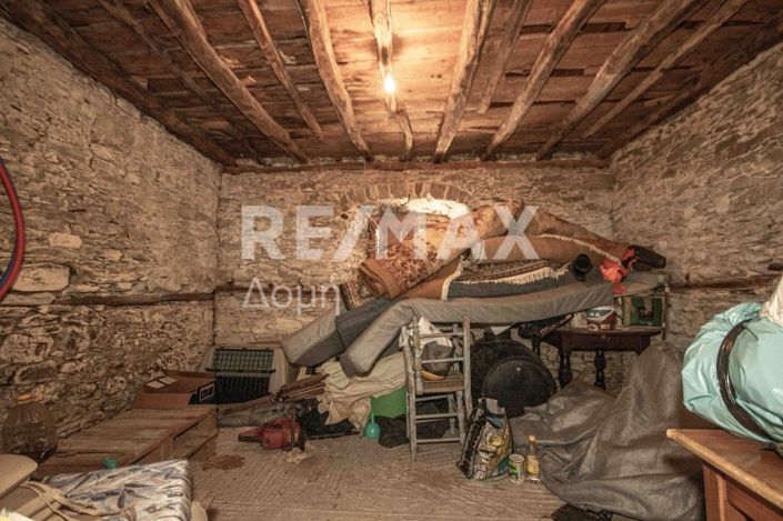 Image No.26-5 Bed Property for sale