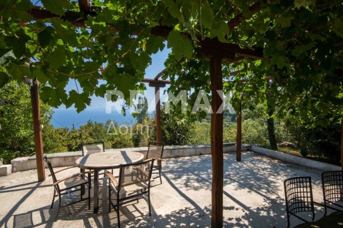 Image No.39-5 Bed Property for sale