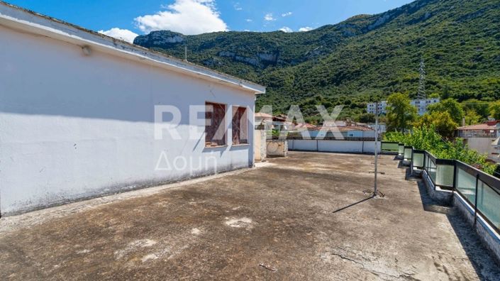 Image No.27-11 Bed Property for sale