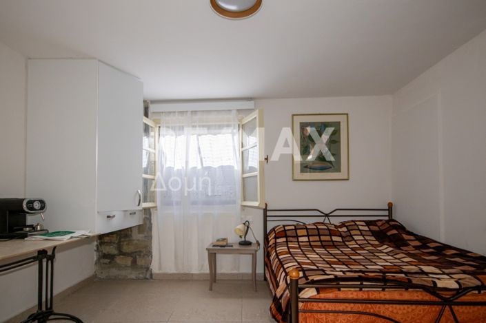 Image No.15-3 Bed Property for sale