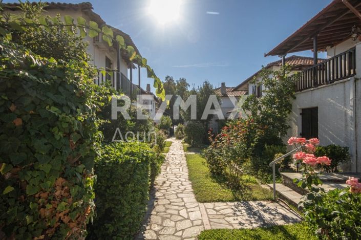 Image No.2-3 Bed Property for sale