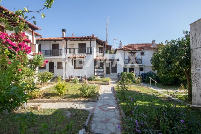 Image No.25-3 Bed Property for sale