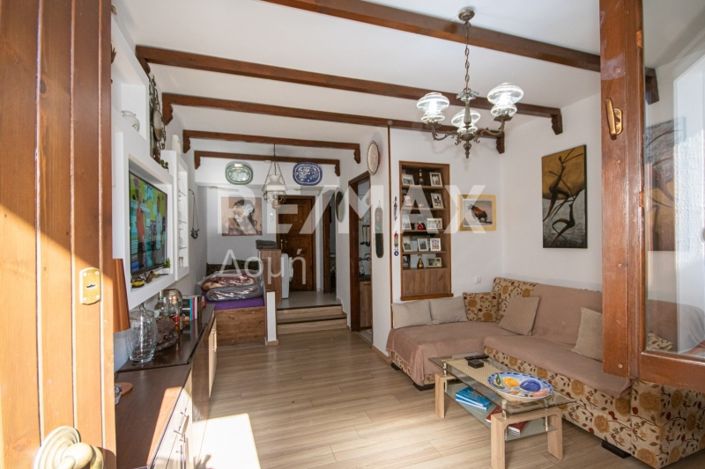 Image No.27-3 Bed Property for sale