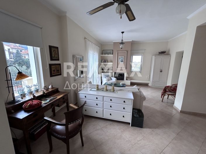 Image No.40-4 Bed Maisonette for sale