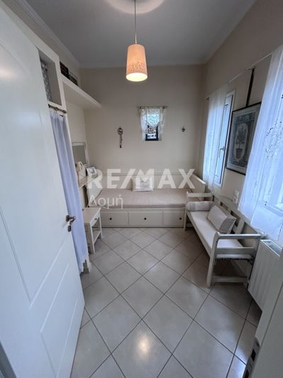 Image No.43-4 Bed Maisonette for sale