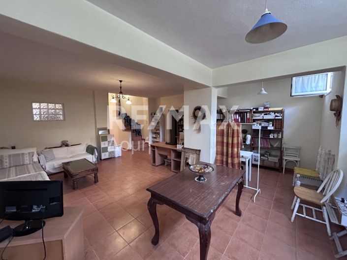 Image No.47-4 Bed Maisonette for sale