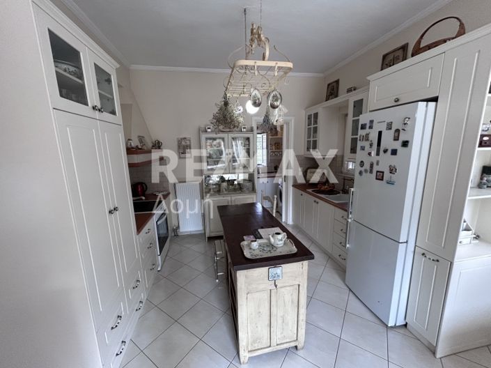 Image No.5-4 Bed Maisonette for sale